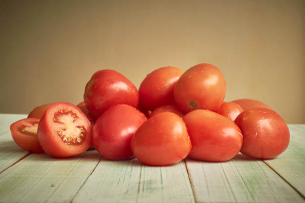 Health benefits of plum tomatoes